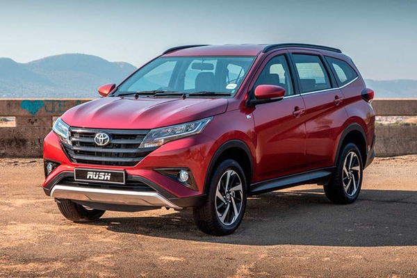 Tuổi mão mua xe màu gì? Toyota Rush sang trọng cho tuổi mão