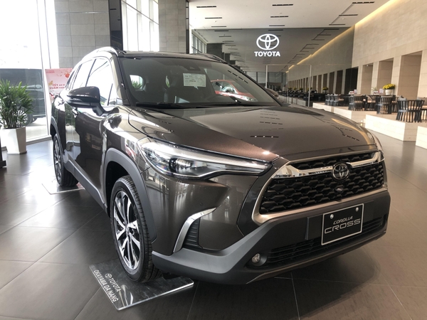 Mua xe xe ô tô corolla cross tại Okayama Đà Nẵng uy tín, chính hãng