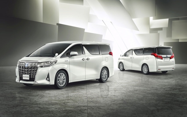 Mẫu xe toyota Alphard luxury Đà Nẵng sở hữu nhiều tiện nghi hiện đại