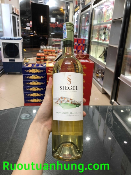 Rượu vang Siegel - Special Reserve - Sauvignon Blanc - dung tích 750ml