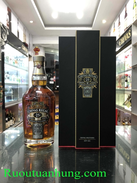 Chivas 25 - dung tích 700ml