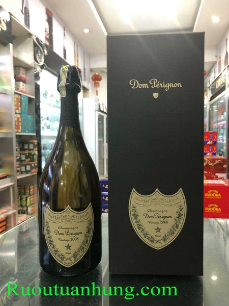 Sampanh Dom Perignon Brut - dung tích 750ml