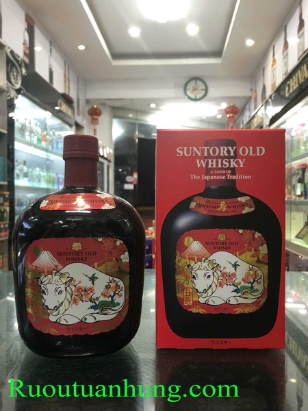 Suntory Old Whisky - dung tích 700ml