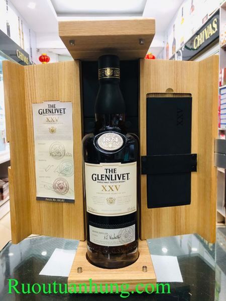 Glenlivet XXV - dung tích 700ml