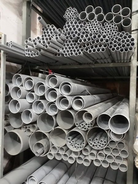 ong-upvc-thanh-cong-o110