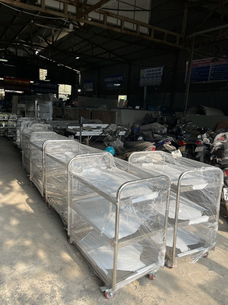 xe-2-hoac-3-tang-inox
