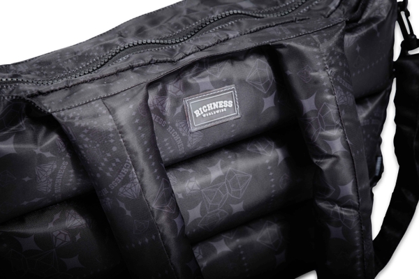 RICHNESS PUFFER TOTE BAG