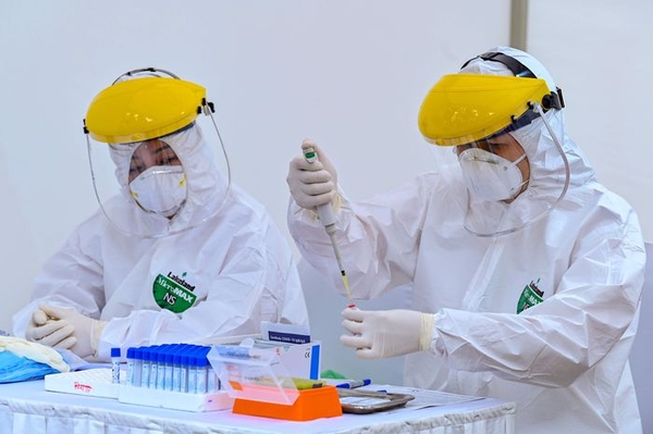 Thủ tướng tháo gỡ khó khăn gì để giúp TP.HCM chống dịch?