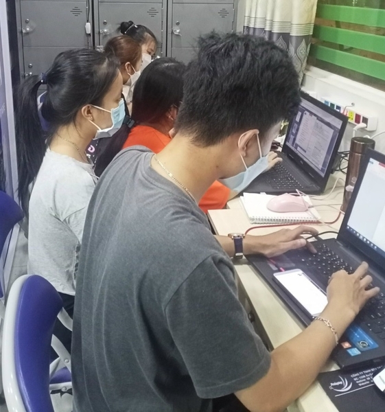 Tuyển dụng nhân viên biên phiên dịch