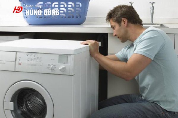 lỗi thường gặp trên máy giặt là nước không chảy khỏi ống xả