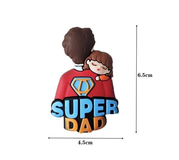 Tượng nhựa dẻo- cha bế con gái SUPER DAD.