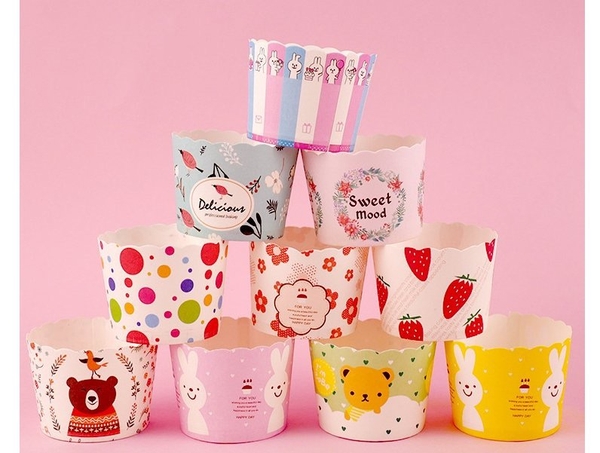 Set 50 cốc cupcake giấy 5x6x4.5cm (chọn màu ngẫu nhiên).