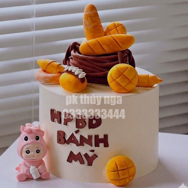 Tượng sứ -bé Ngựa hồng ôm bình sữa (mẫu mở mắt).
