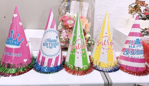 MU-100 Mũ kim tuyến size to 17x32cm..