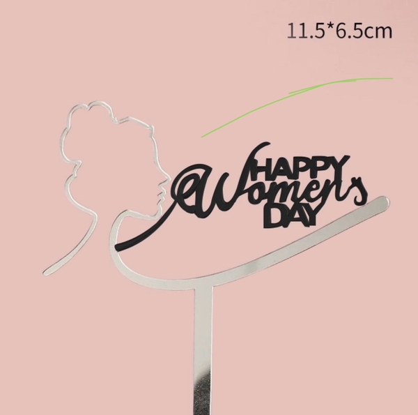 Mica 2 lớp women's day và cô gái-ĐEN BẠC.