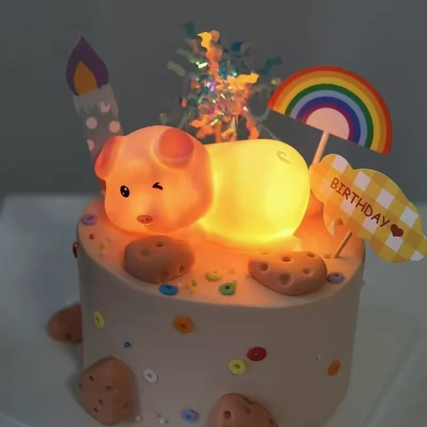 Tượng nhựa mềm có đèn-HEO nằm.