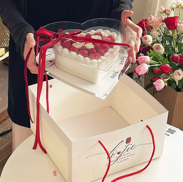 5 Túi giấy kích thước 28.5cmx28.5cmx17cm-MÀU TRẮNG (đựng hộp tim).