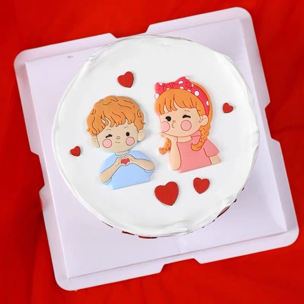 Tượng nhựa dẻo-Bé trai áo xanh thả tim.