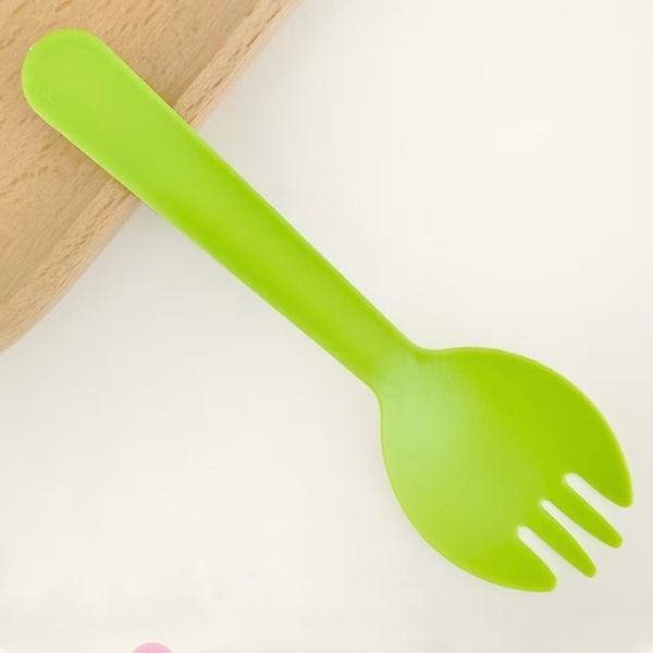 1kg-dĩa nhựa XANH LÁ (1kg khoảng 600 chiếc) (thìa).