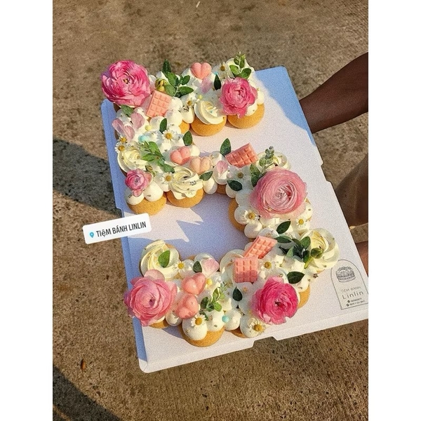 Hộp mica 3 CT chữ nhật 1 tầng (30x40x18cm).