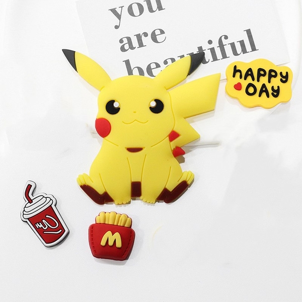 Set nhựa dẻo -(Pikachu kt 6.5x6.8cm và 3 chi tiết).