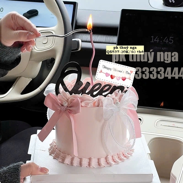 Set 60 thẻ giấy  trắng Happy women's day và dây trái tim (HÌNH CHỮ NHẬT).