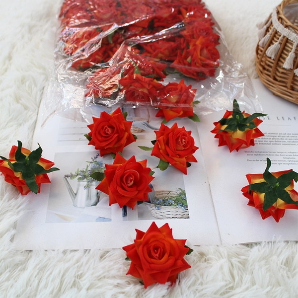 Hoa hồng đỏ đậm (cánh nhọn, size 5cm),