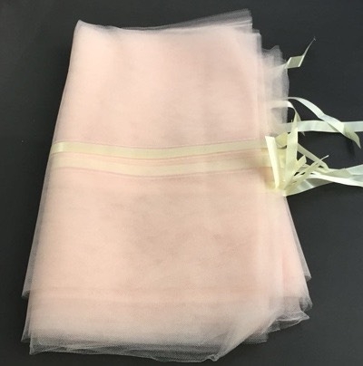 Vải Lưới bó hoa 70cm x 38cm túi 05 tấm
