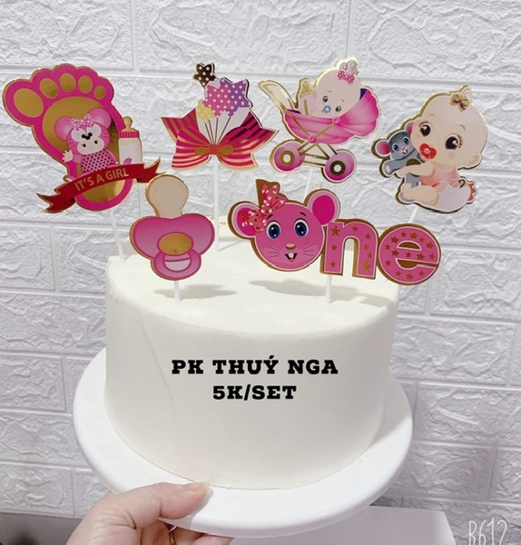 CAM-Set bé gái xe nôi (chữ one)  (mua 1 tặng 1).