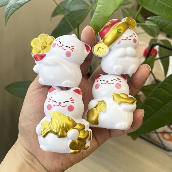 Set 4 mèo thần tài nhựa cứng