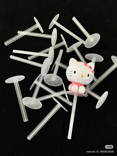 Túi 100 đế phụ kiện loại chân cắm dài 9cm.