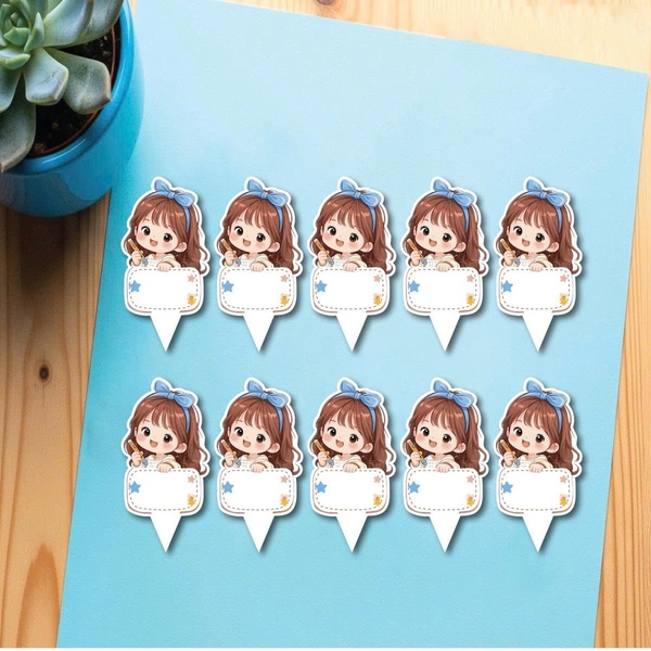 Set 50 thẻ giấy có chân cắm-bé GÁI tóc nâu nơ xanh.