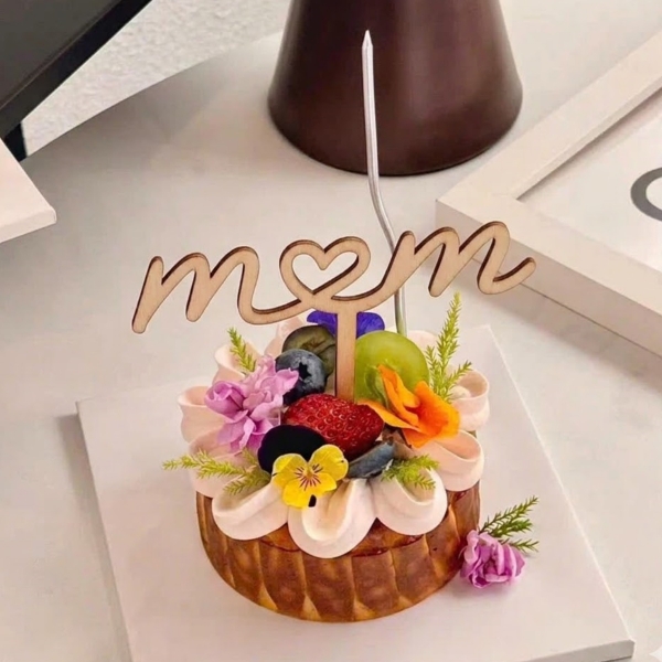 Hộp 6 gram hoa VIOLA sấy thăng hoa (khoảng 290-300 bông/hộp) (hoa ăn được, bảo quản tránh ánh sáng trực tiếp).