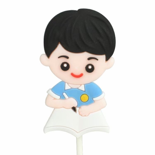 TUONG-Bé trai học bài (nhựa dẻo). (MUA 1 TẶNG 1).