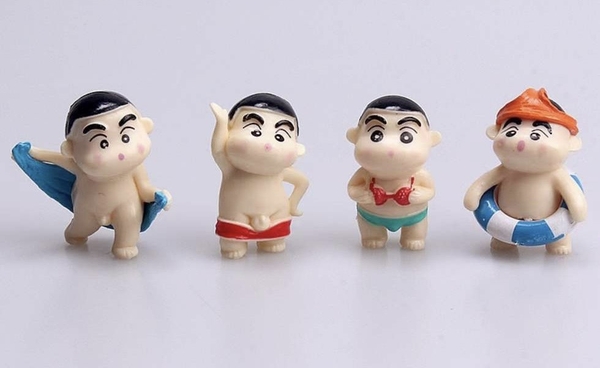 Set nhựa 4 em bé cởi truồng (Shin – Cậu bé bút chì).