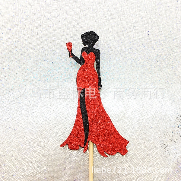 CAM- Cô gái váy đỏ.U028