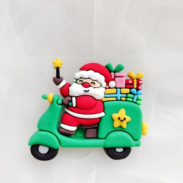 Tượng nhựa dẻo-Ông già noel lái xe máy.