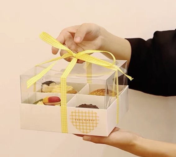 Set 10 hộp cupcake thấp đế giấy gấp 17x17x10cm - 4 ngăn.