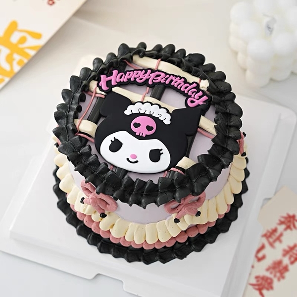 Tượng nhựa dẻo-Mèo Kuromi đen và chữ HPBD.