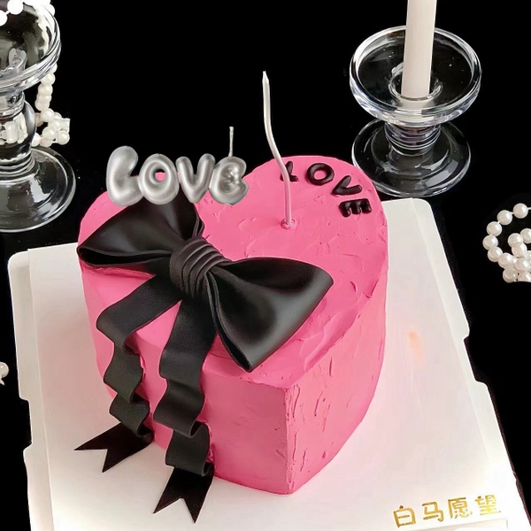 Vỉ nến LOVE-BẠC.