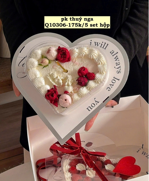 5 set hộp tim 20-10 (1 set gồm khuôn trái tim bên trong kt 18x15x7cm, nắp trái tim và đế) - MÀU TRẮNG.