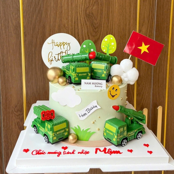 Set 4 xe QUÂN ĐỘI (xe tăng) - size to, màu nhạt.