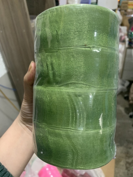 4 cuộn Ruybang lụa tuyết cát  (4cmx45m)- xanh lá