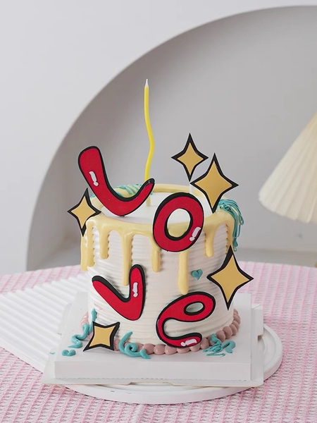 Set cắm xốp-Chữ LOVE ĐỎ và ngôi sao vàng.