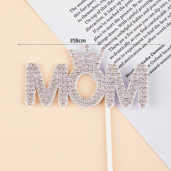 Set 10 Chữ MOM gắn vương miện9132.