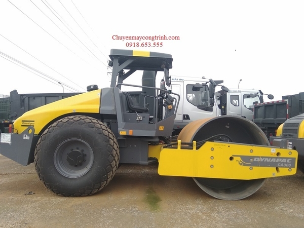 lu-rung-dynapac-ca300d