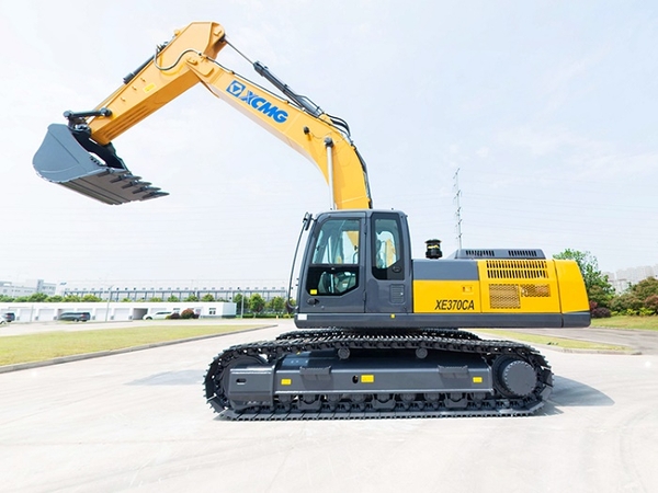 Máy xúc XCMG XE370CA