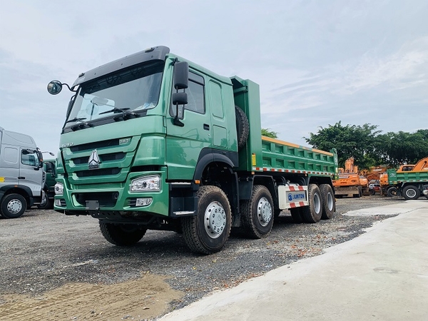 xe-ben-4-chan-howo-380hp-thung-vuong
