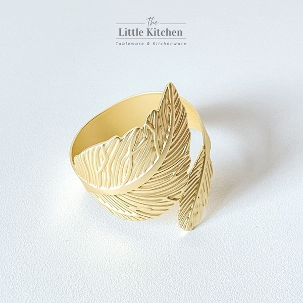 Ring kẹp lá vàng | The Little Kitchen