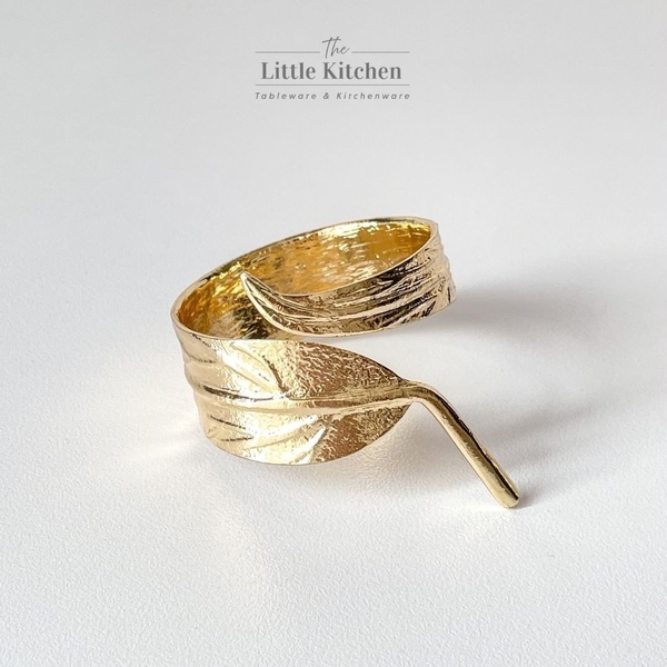 Ring lá đơn cuộn vàng | The Little Kitchen